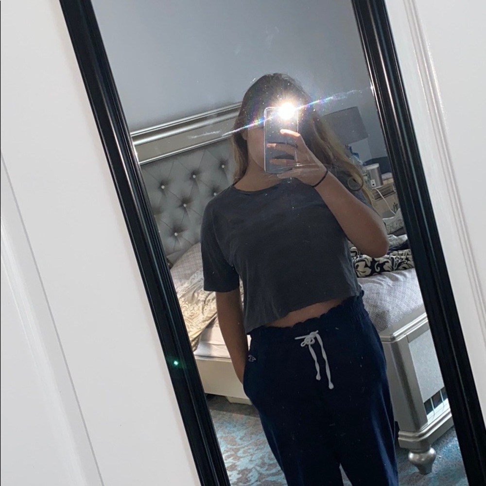 cropped t-shirt